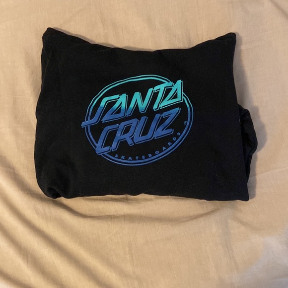 Women’s Santa Cruz Skateboards hoodie in size small - Picture 2 of 2